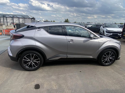 Toyota C-HR - Afbeelding 12 van 30