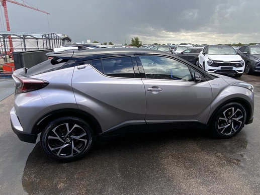 Toyota C-HR - Afbeelding 12 van 30