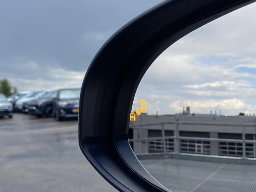 Toyota C-HR - Afbeelding 17 van 30