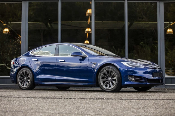 Tesla Model S - Afbeelding 1 van 30