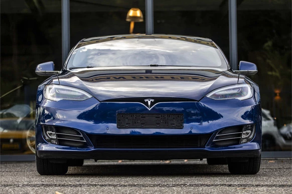 Tesla Model S - Afbeelding 2 van 30