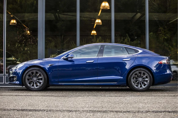 Tesla Model S - Afbeelding 8 van 30