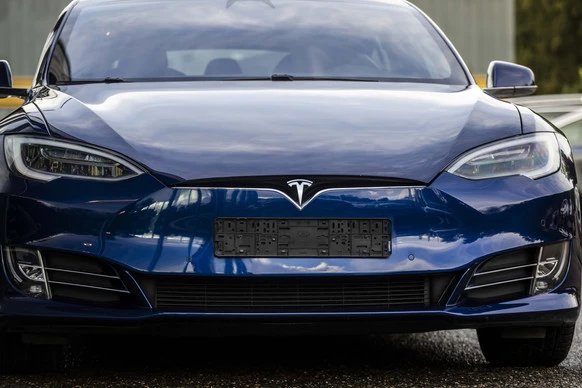 Tesla Model S - Afbeelding 12 van 30