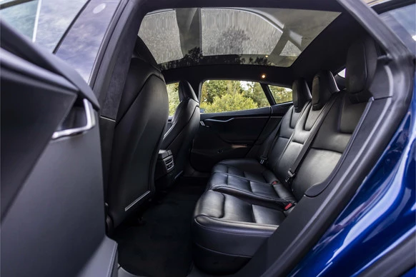 Tesla Model S - Afbeelding 15 van 30