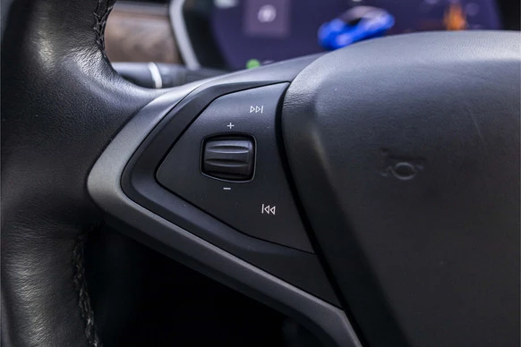Tesla Model S - Afbeelding 30 van 30