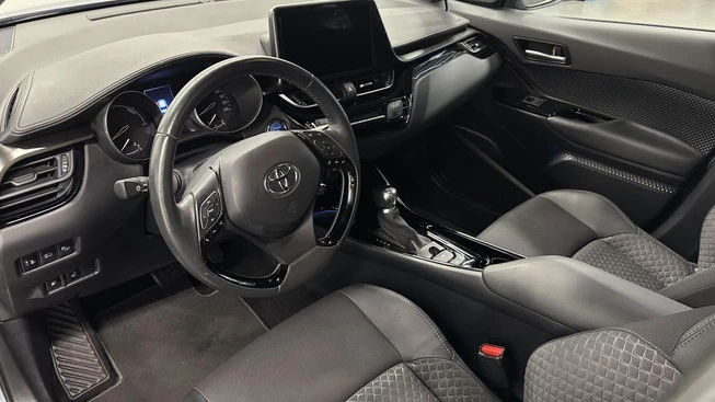 Toyota C-HR - Afbeelding 18 van 30