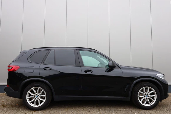 BMW X5 - Afbeelding 1 van 25