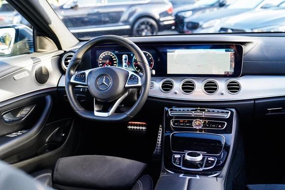 Mercedes-Benz E-Klasse - Afbeelding 25 van 30