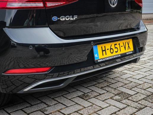 Volkswagen e-Golf - Afbeelding 28 van 30