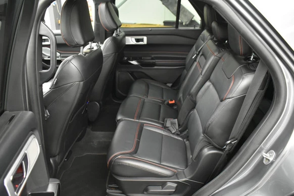 Ford Explorer - Afbeelding 16 van 30