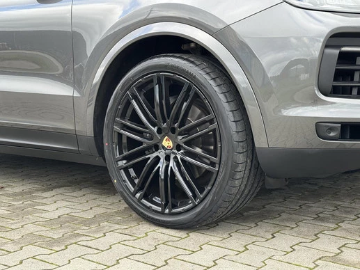 Porsche Cayenne - Afbeelding 23 van 30