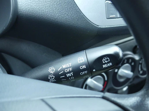 Suzuki Alto - Afbeelding 14 van 29