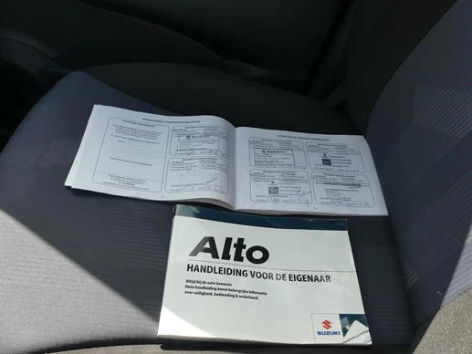 Suzuki Alto - Afbeelding 22 van 29