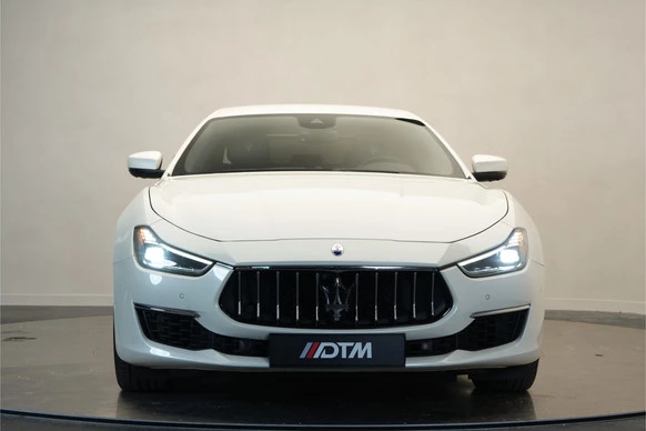 Maserati Ghibli - Afbeelding 11 van 30