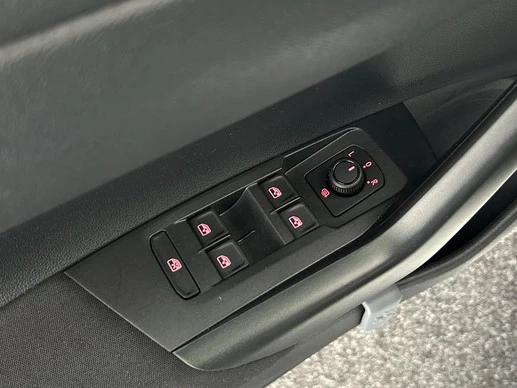 Volkswagen Polo - Afbeelding 12 van 30