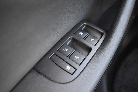 Opel Zafira - Afbeelding 16 van 30