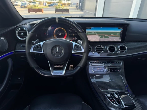 Mercedes-Benz E-Klasse - Afbeelding 17 van 30