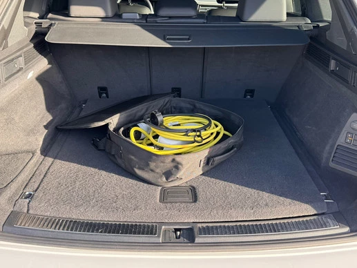 Volkswagen Touareg - Afbeelding 23 van 30