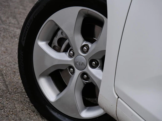 Kia Carens - Afbeelding 20 van 26