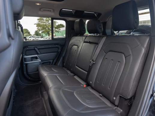 Land Rover Defender - Afbeelding 16 van 30