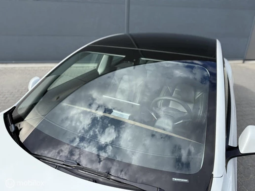 Tesla Model 3 - Afbeelding 9 van 22