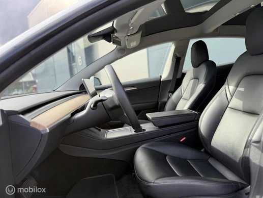 Tesla Model 3 - Afbeelding 11 van 22