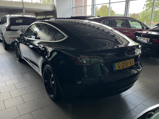 Tesla Model 3 - Afbeelding 3 van 17