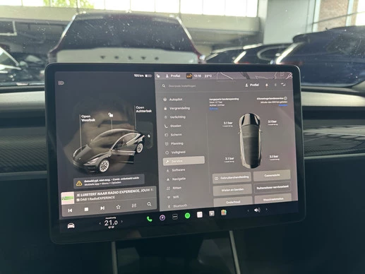 Tesla Model 3 - Afbeelding 13 van 17