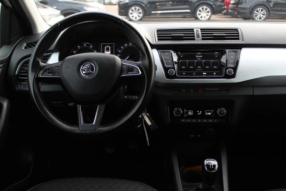 Škoda Fabia - Afbeelding 2 van 17