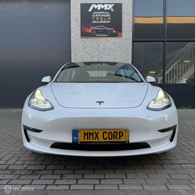 Tesla Model 3 - Afbeelding 4 van 20