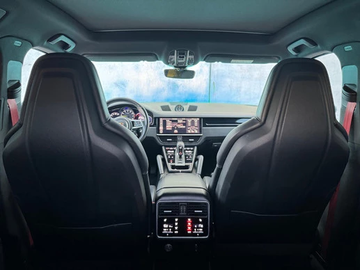 Porsche Cayenne - Afbeelding 17 van 30