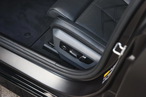 BMW i5 - Afbeelding 11 van 30