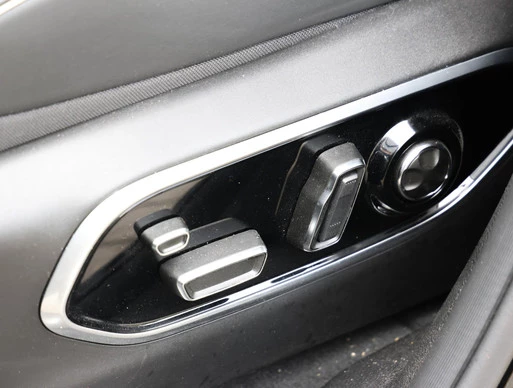 Jeep Grand Cherokee - Afbeelding 13 van 30