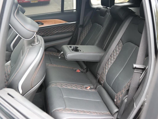 Jeep Grand Cherokee - Afbeelding 17 van 30