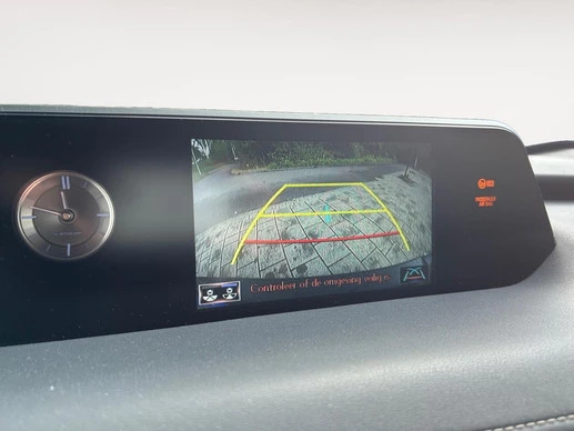 Lexus UX - Afbeelding 13 van 30