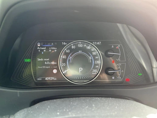 Lexus UX - Afbeelding 16 van 30
