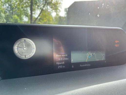 Lexus UX - Afbeelding 21 van 30