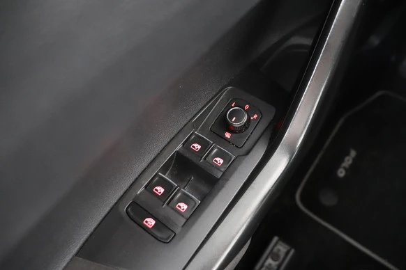 Volkswagen Polo - Afbeelding 16 van 28
