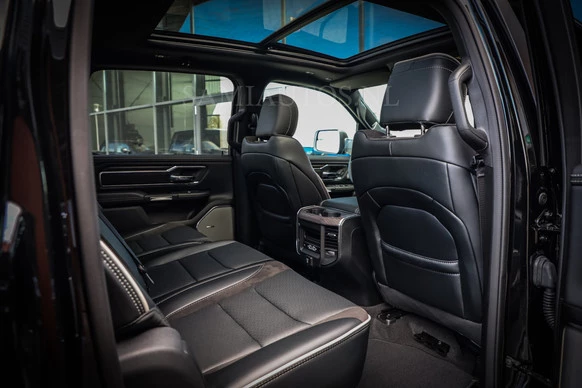 Dodge Ram 1500 - Afbeelding 18 van 30