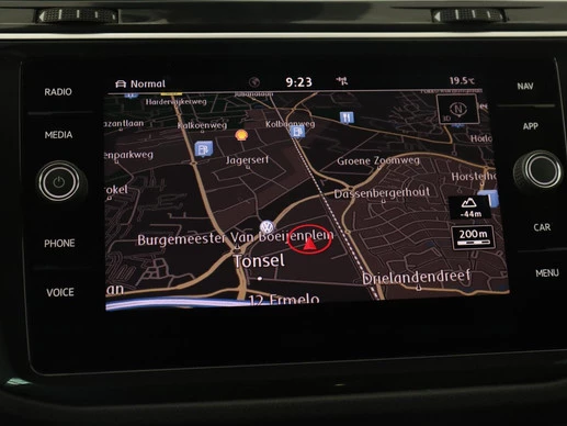 Volkswagen Tiguan - Afbeelding 16 van 30