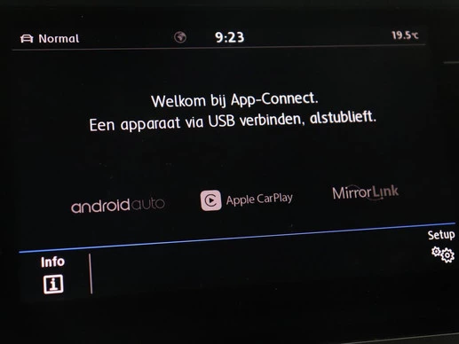 Volkswagen Tiguan - Afbeelding 21 van 30