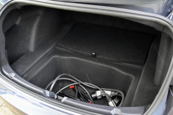 Tesla Model 3 - Afbeelding 27 van 27