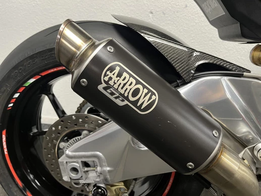 Aprilia Tuono V4 - Afbeelding 3 van 22