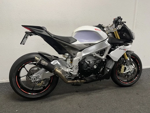 Aprilia Tuono V4 - Afbeelding 5 van 22