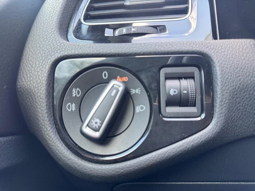 Volkswagen Golf - Afbeelding 15 van 26