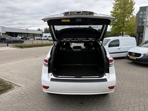 Lexus RX - Afbeelding 25 van 28