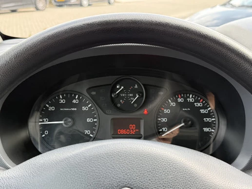 Peugeot Partner - Afbeelding 15 van 18