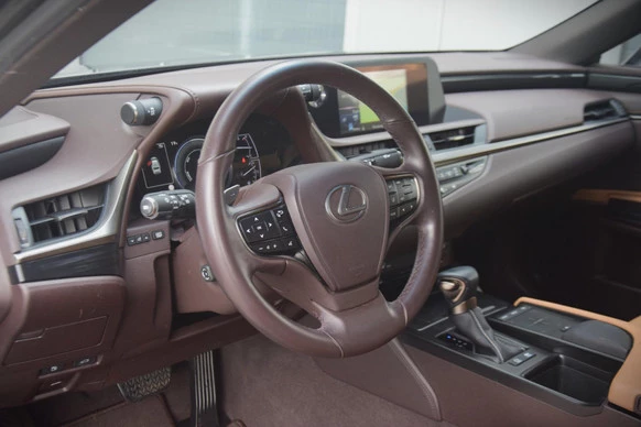 Lexus ES - Afbeelding 7 van 30