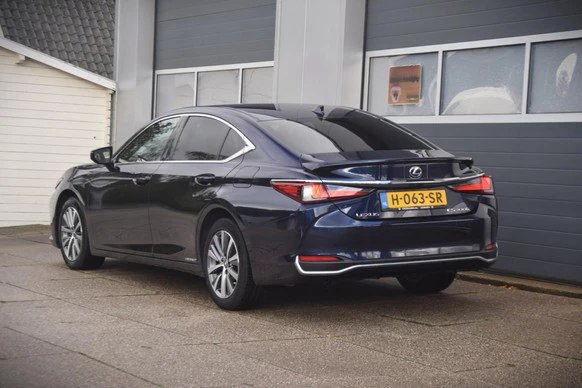 Lexus ES - Afbeelding 28 van 30