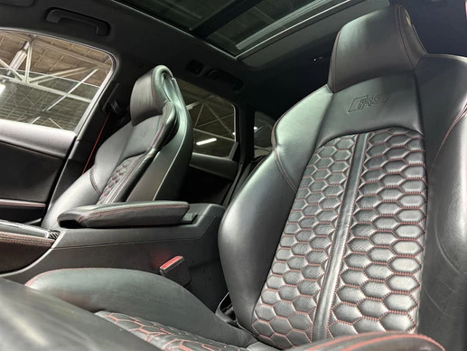 Audi RS4 - Afbeelding 17 van 30